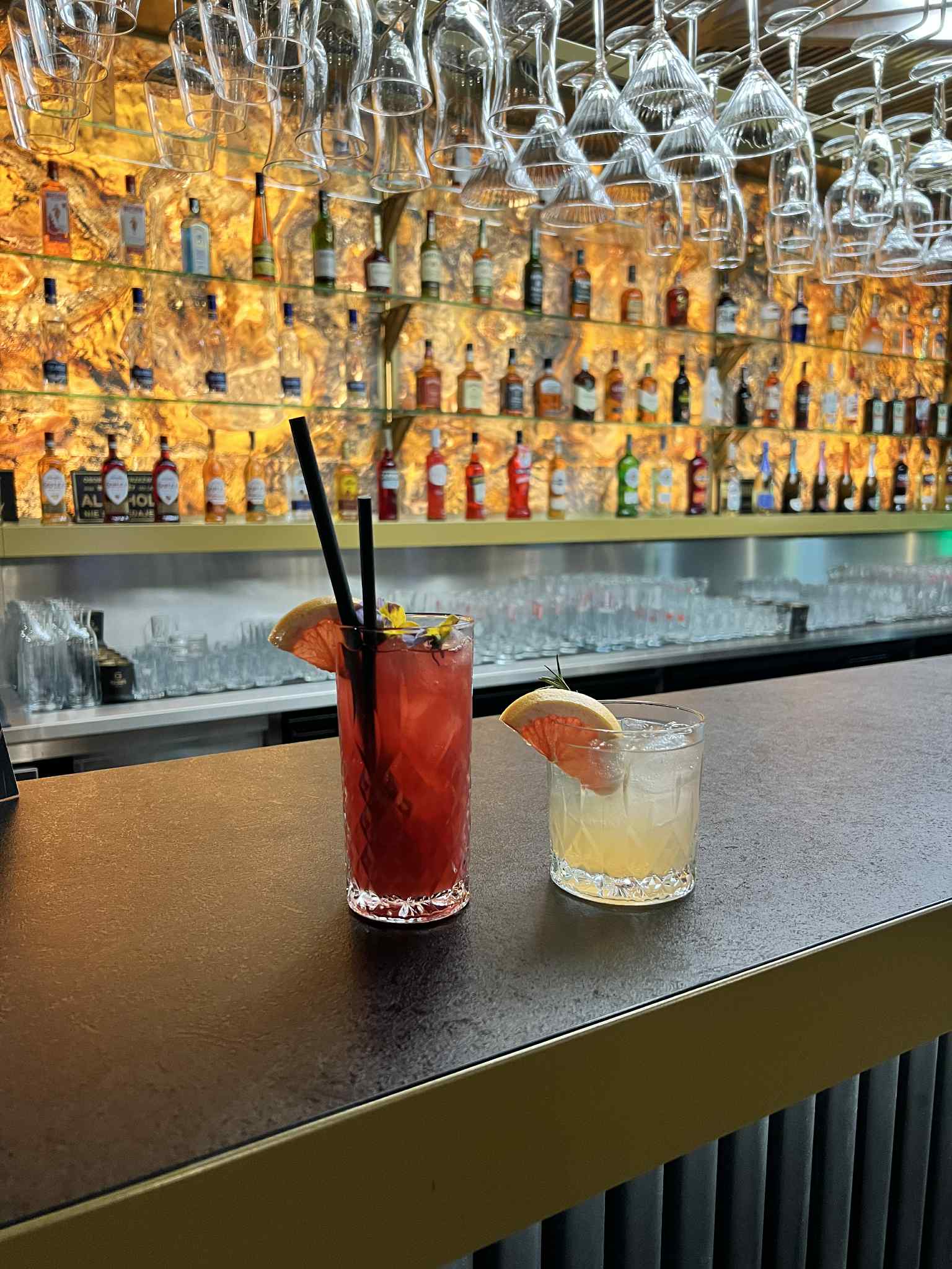 DRINK BAR